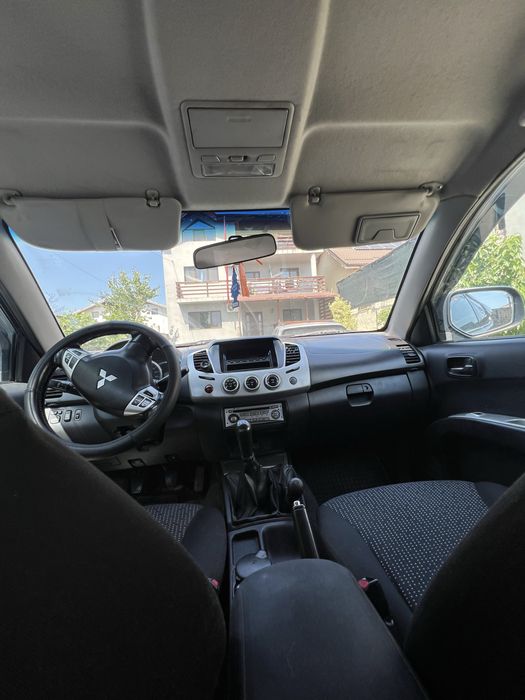 Mitsubishi L200 2014
