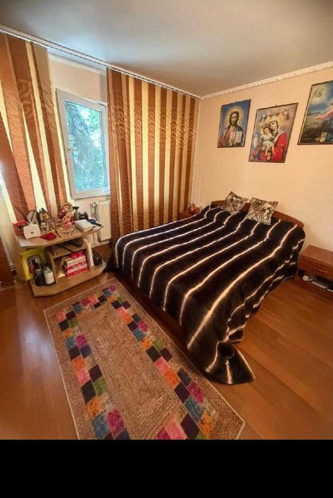 Apartament 3 camere de vânzare, Micro 3, Buzău