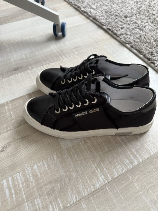 Armani Jeans, оригинални