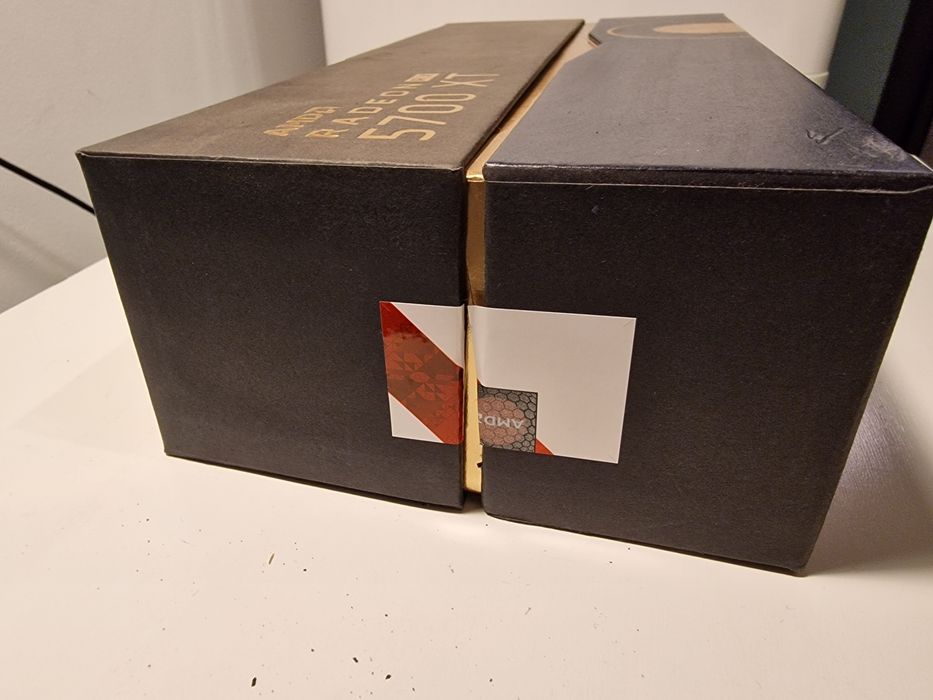 Placa video AMD Radeon RX 5700 XT 50th Anniversary