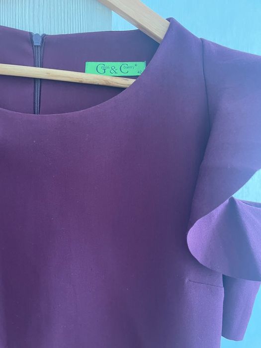 Продам одежду каждая за 3000