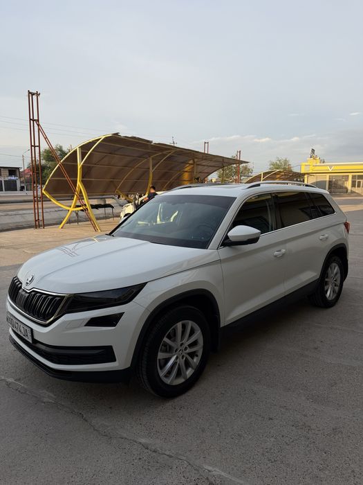 skoda sotiladi srochna
