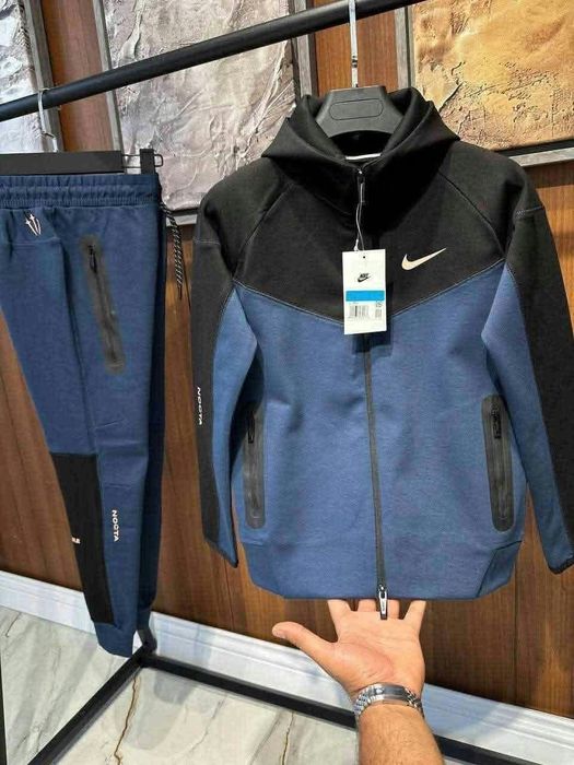 Детски екип Nike Tech Fleece