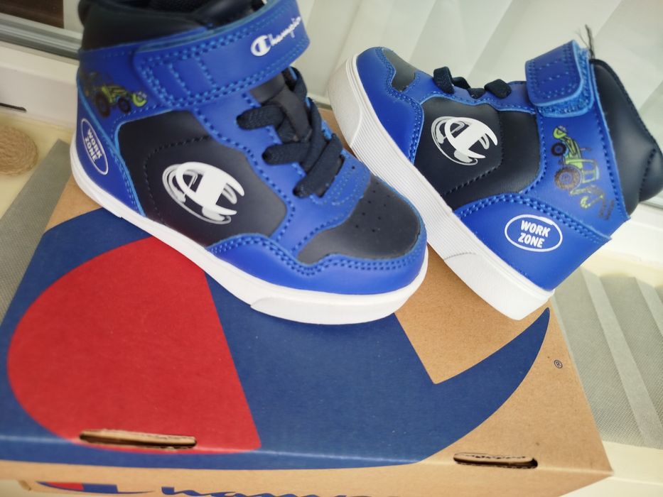 Детски обувки 22 номер champion