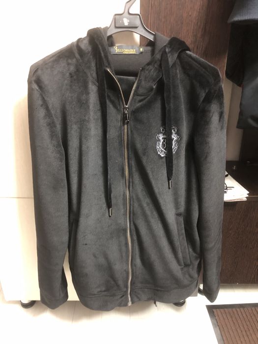 Продам спорт костюм