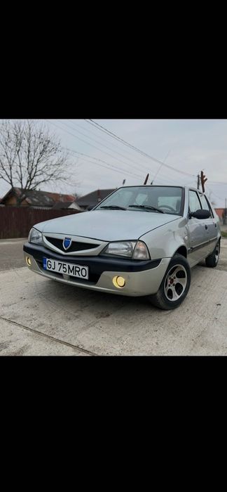 Dacia Solenza 2004