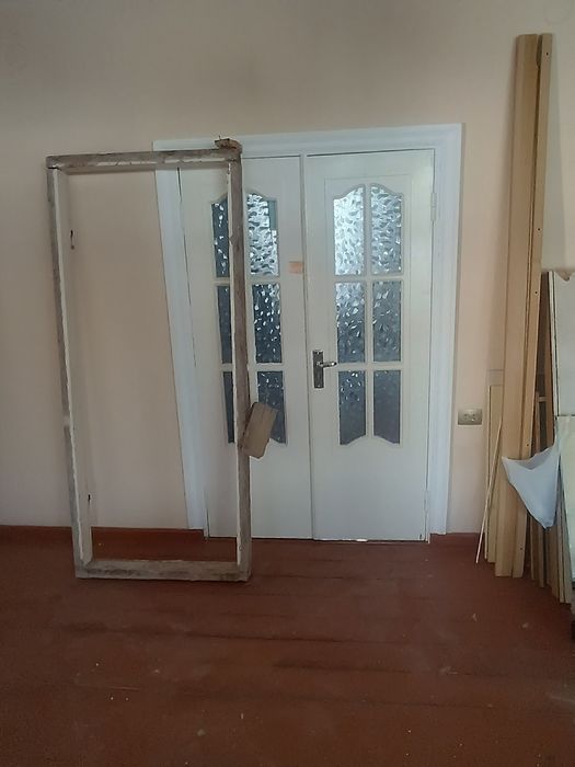 Продается б/у рамы двери в хорошем состоянии