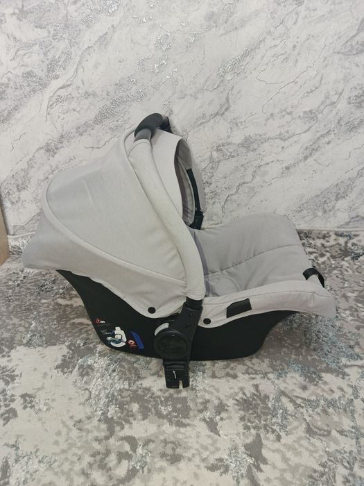 Коляска Pierre Cardin 2 в 1 сотилади!!!