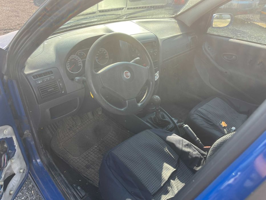 Dezmembrez Fiat Albea facelift 2008 1,4 benzina albastru