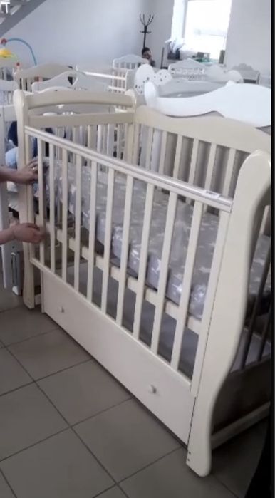 Кроватка детская