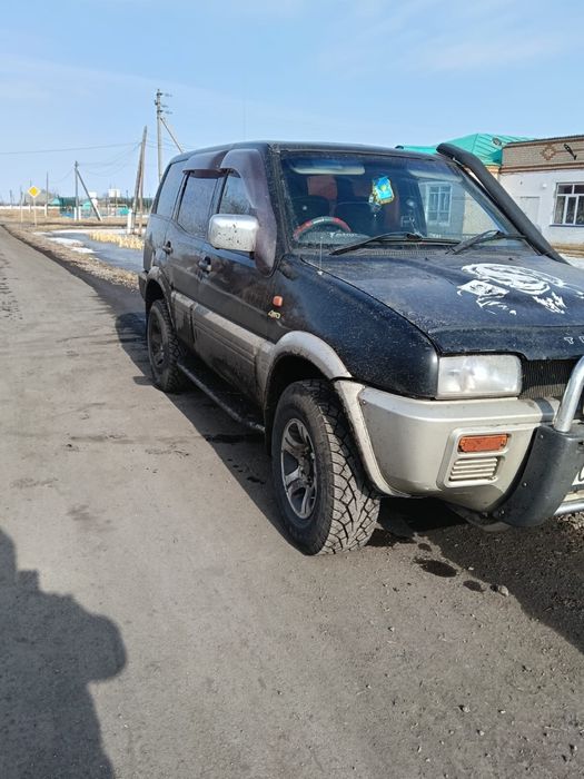 Продам нисан минстраль