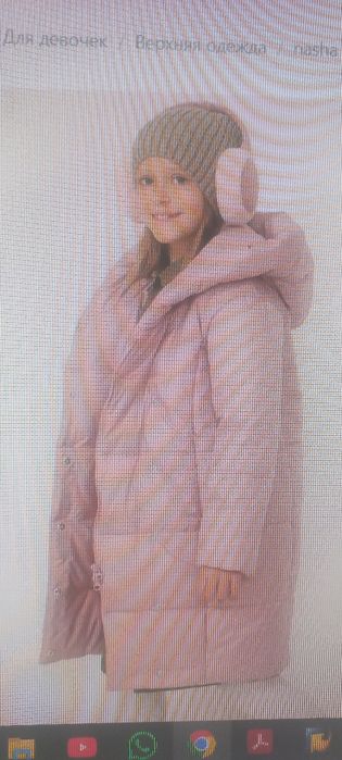Демисезонное пальто на девочку.