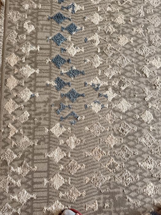 Ковер  бу 2штуки