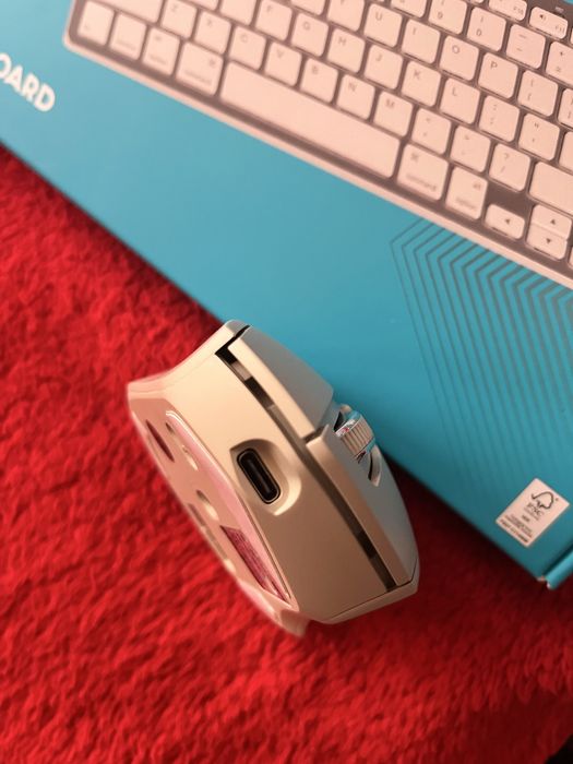 Kit tastatura mouse wireless bluetooth nou