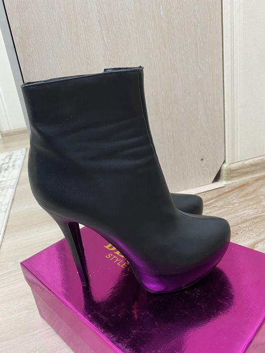 Продам ботильоны