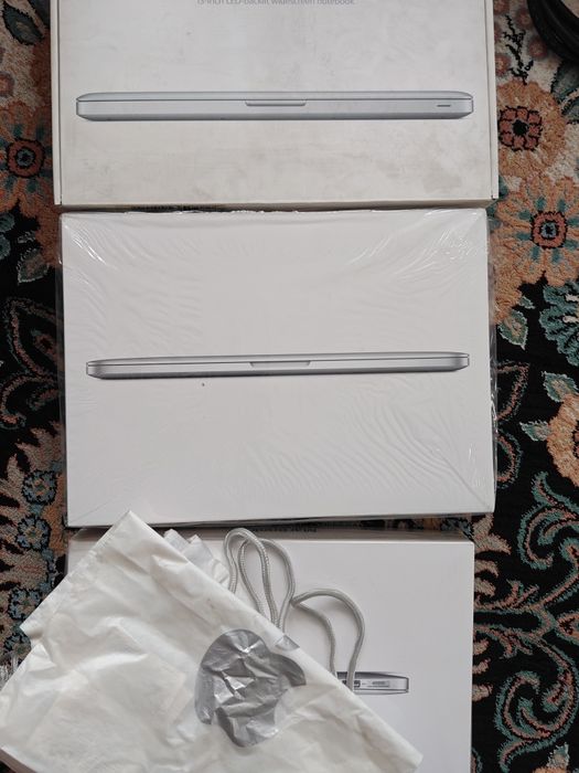 Коробки пустые iPad