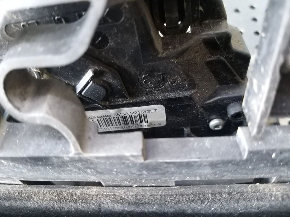 Broasca usa stanga fata ford c max 3m5ar21813et