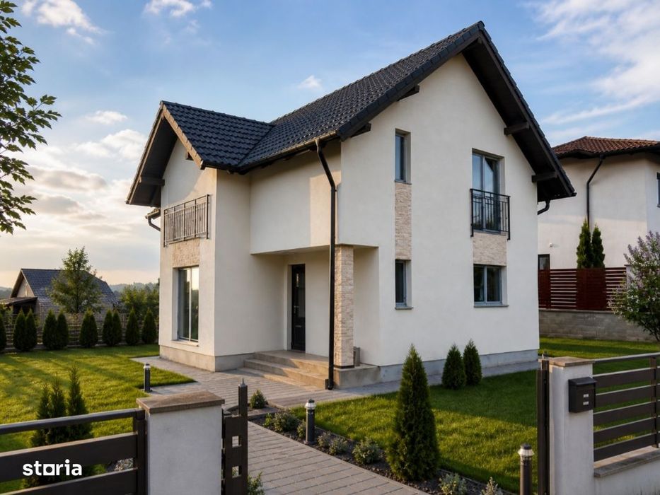 Casa cu etaj 110 mp teren 500 mp in Corunca