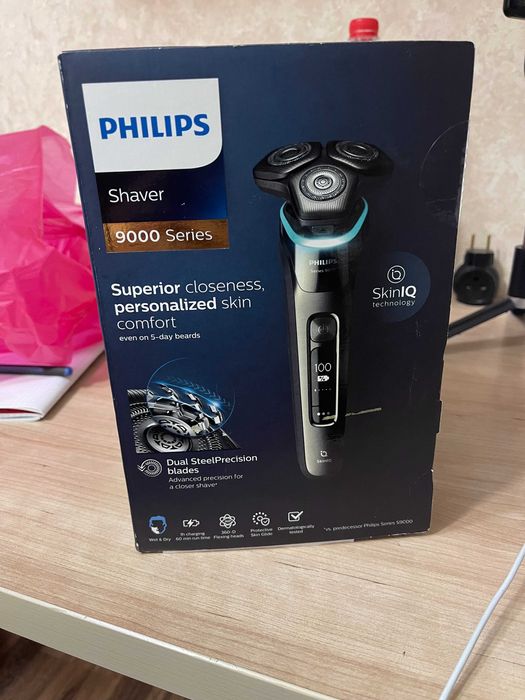 електробритва philips S9987