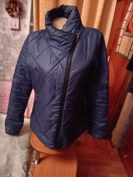 Продам куртки и пальто