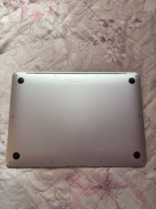 Apple Makbook Air M1