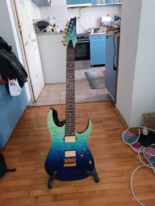 Продавам ел китара Ibanez RG-42 Blue Reef Gradation/DiMarzio