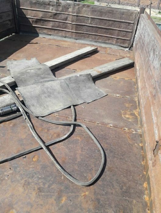 Газ 3307  года выпуска