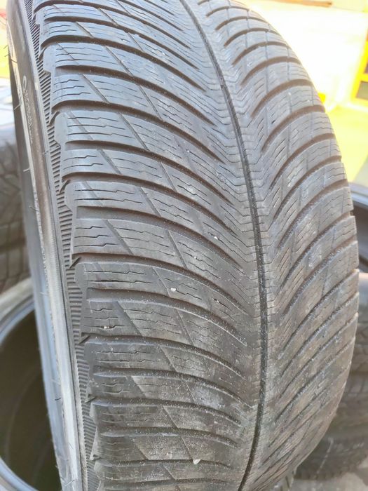 4 бр зимни 255/45/20 Michelin