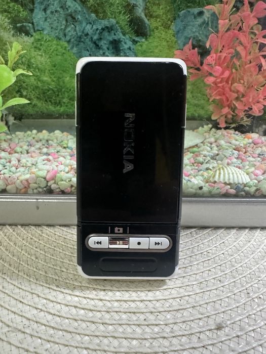 Продам Nokia 3250 Black White Edition