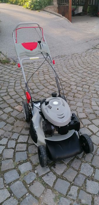 Самоходна косачка