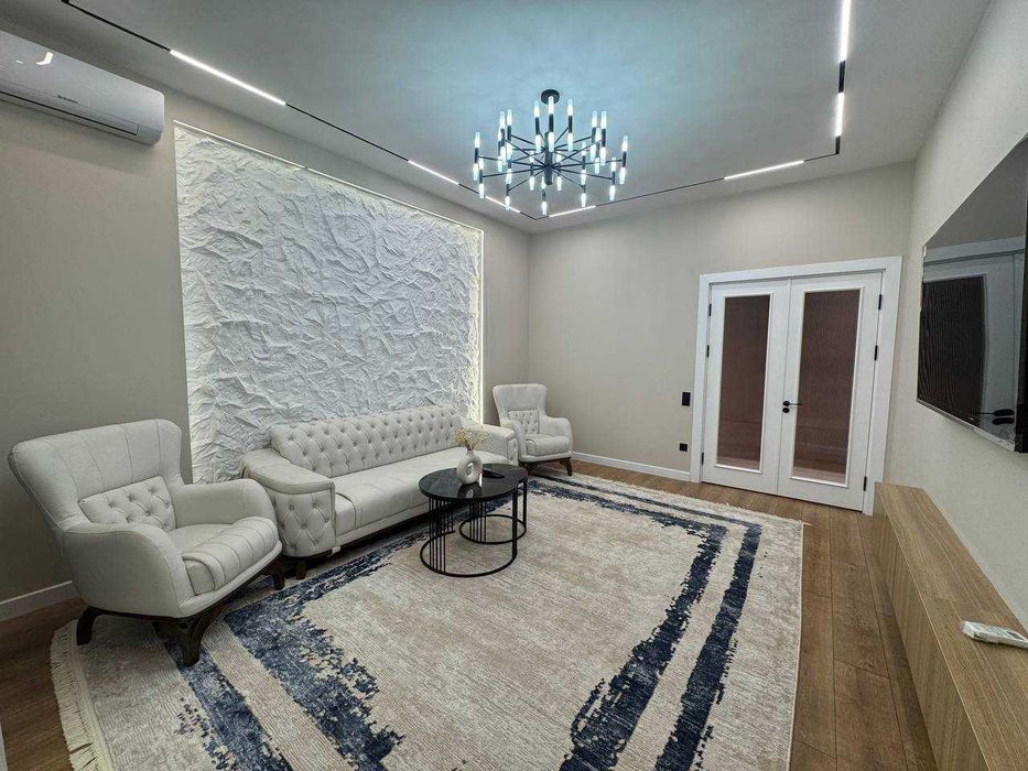 СРОЧНО
НОВОСТРОЙКА 4/3/10 Паркентская Real House с мебелью и техникой