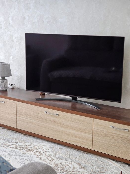 Продам тумбу под телевизор