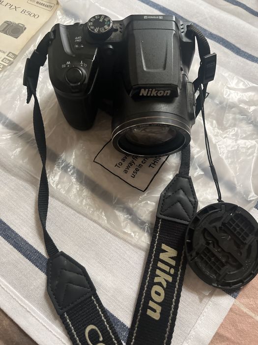 Aparat foto Nikon B500