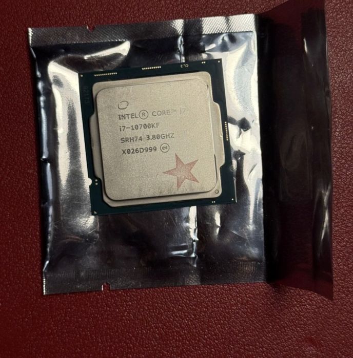 Процессор intel core i7-10700KF . Новый