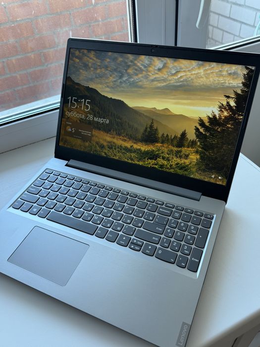 Продам Ноутбук Lenovo