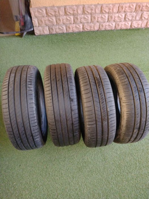 Vând anvelope  și jante aliaj 5 /114,3 r 16 Renault , Toyota , Hyundai