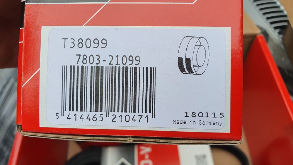 Mercedes Benz W203 C270 cdi (пистов ремък + 2 бр. ролки)