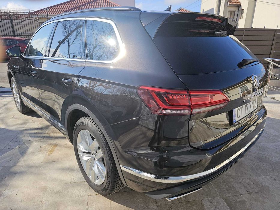 Proprietar Vand VW Toaureg 2019 - 91.000km Reali - Istoric VW