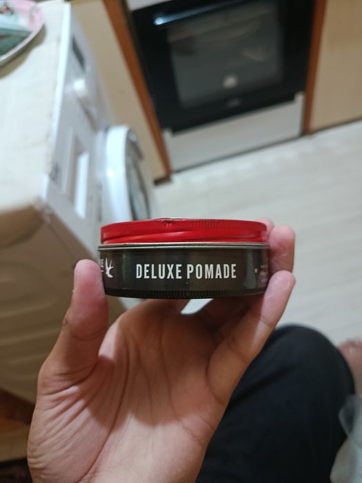 Uppercut Pomade Deluxe Новая.