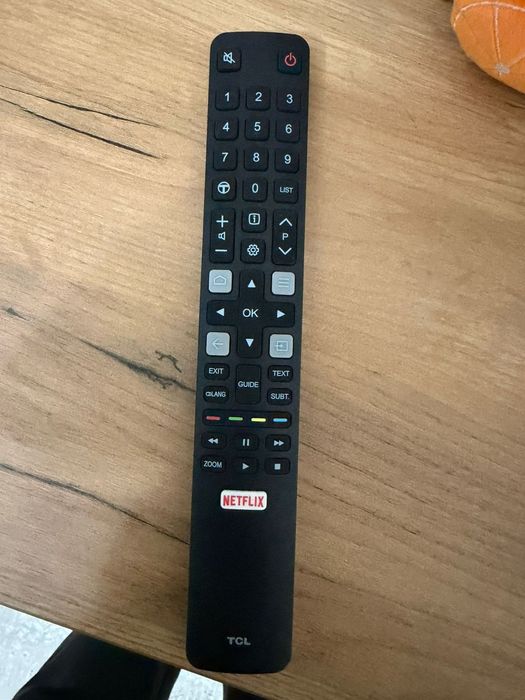 Продам телевизор TCL