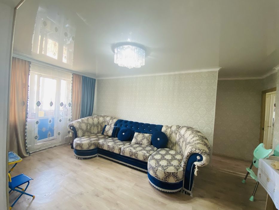 Продам диван Мадонна