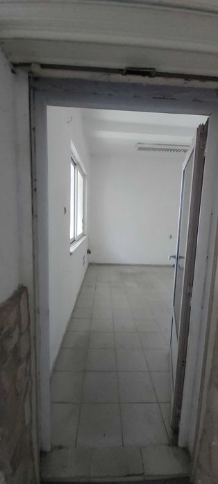 Дава се под наем Склад в Пловдив, Гагарин - 84 кв.м за 280.5 € - Снимка #9