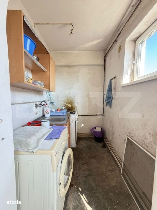 Apartament cu 3 camere, 38 mp, zona Micro III