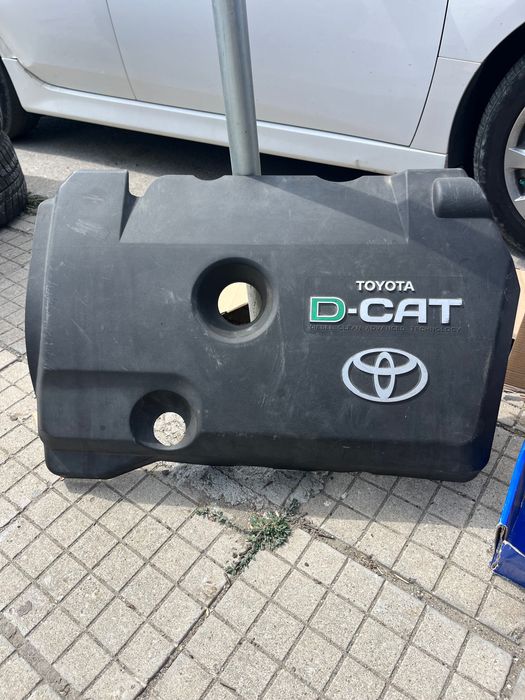 Капак за двигател Toyota Corola Verso