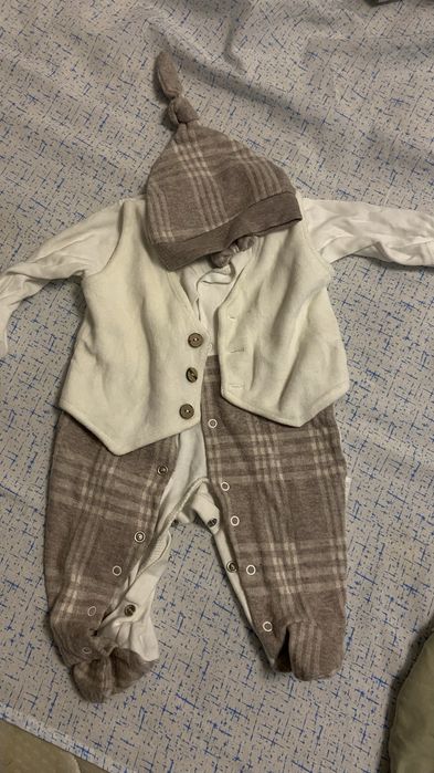 Продам детские вещи