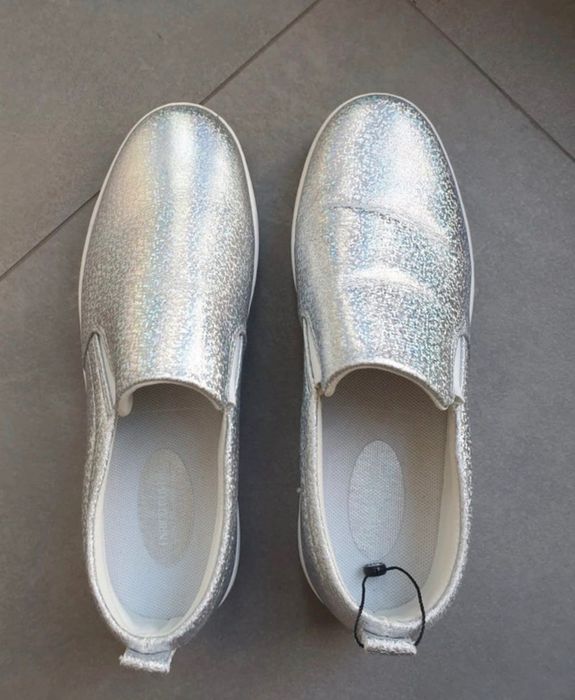 Pantofi moderni Enrico Coveri