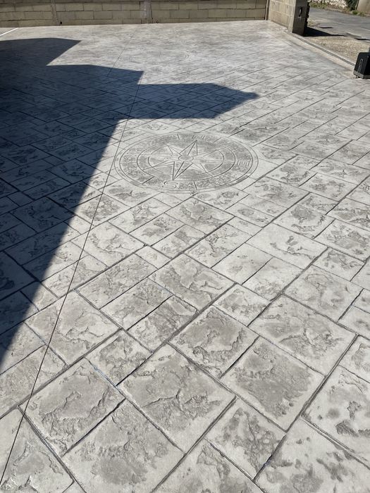 INTRETINERE beton amprentat