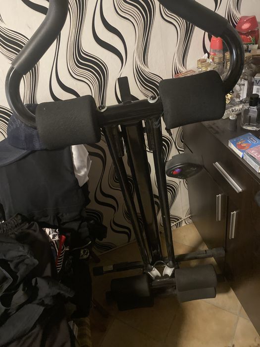 Фитнес тренажор нов