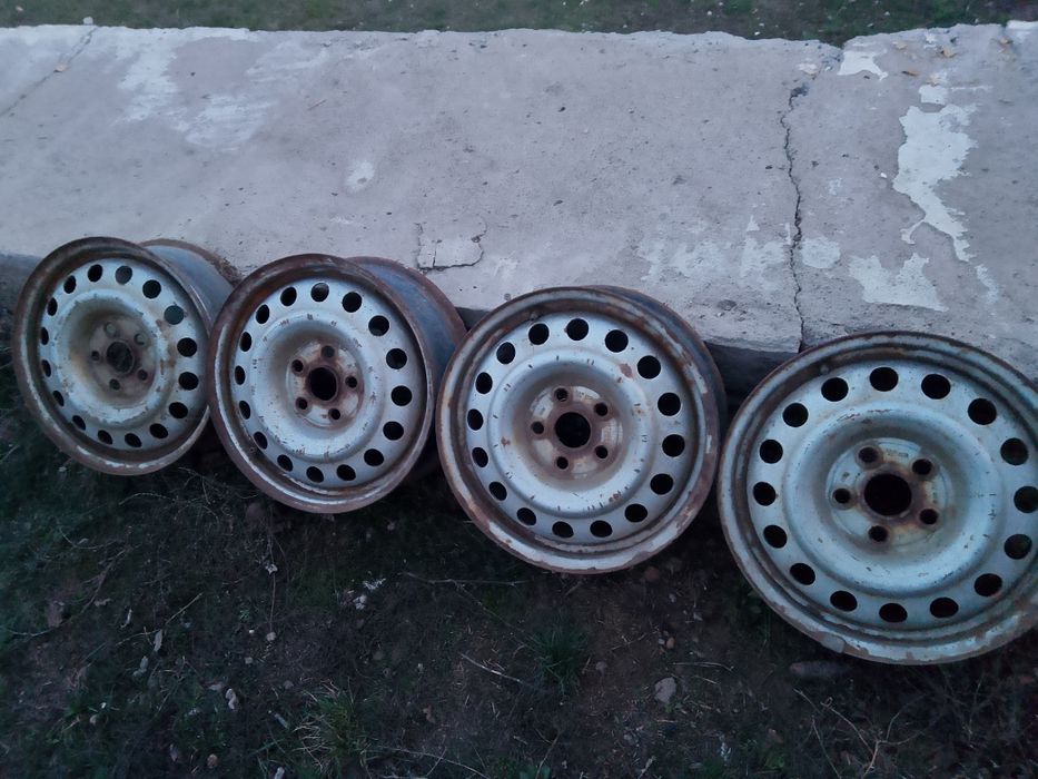 Продам штампы    R-16