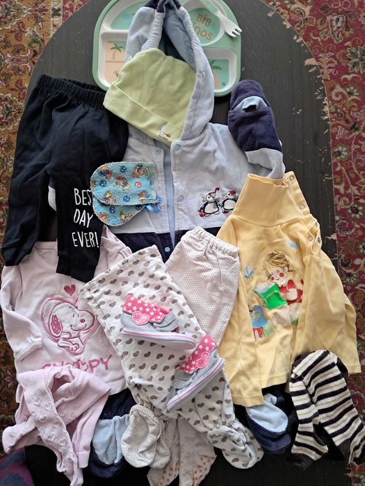 Отдам даром б/у детскую одежду для малышей